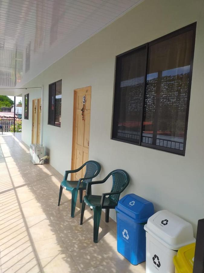 Los Suenos Ryg 1 Quepos Kültér fotó